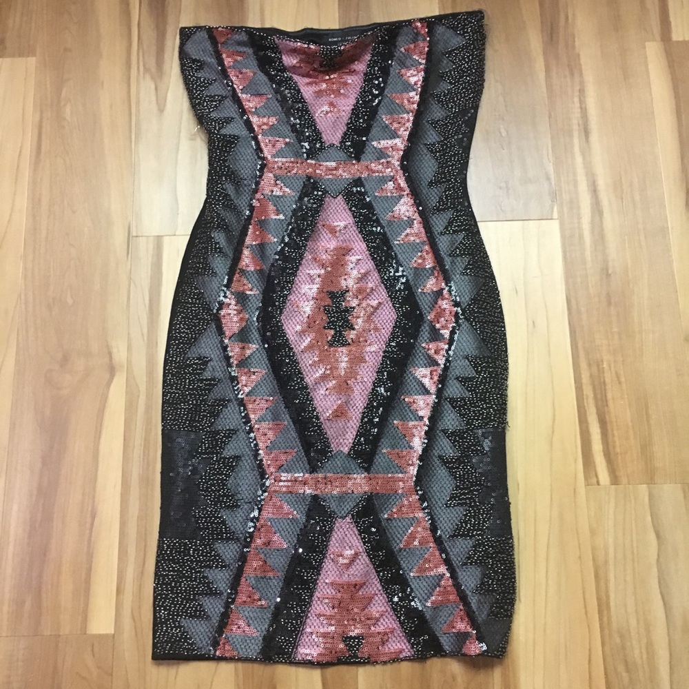Strapless dress